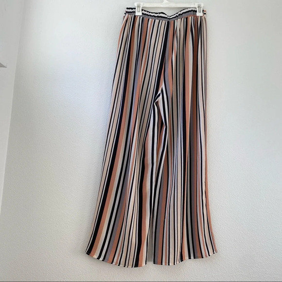 NWOT Iris Wide Leg loose fit Stripe Pants - Picture 2 of 11